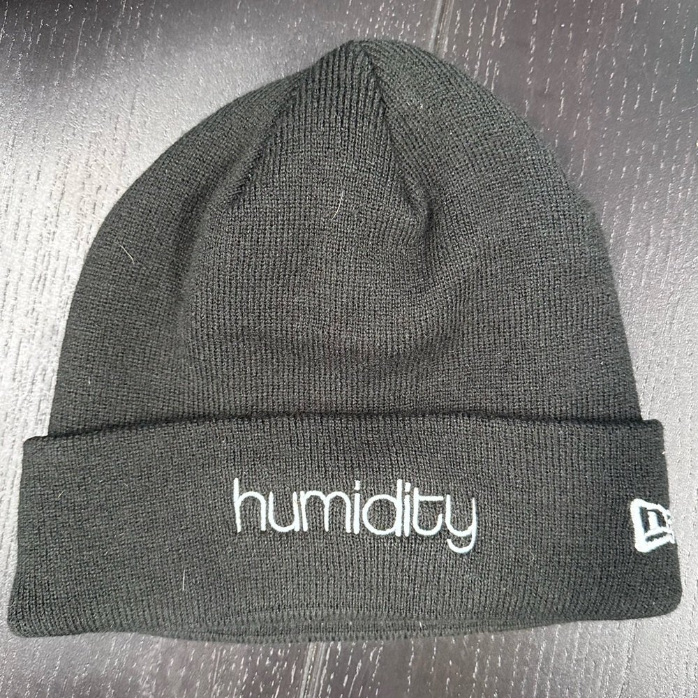Humidity New Orleans Calvin New Era Beanie